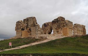 Ruinas del castillo de Tiebas